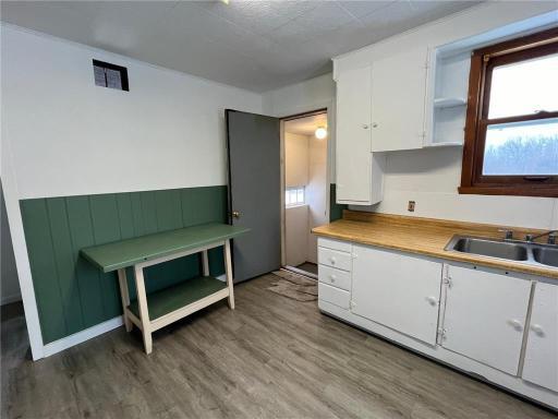 118 1st Street S, Mentor, MN 56736