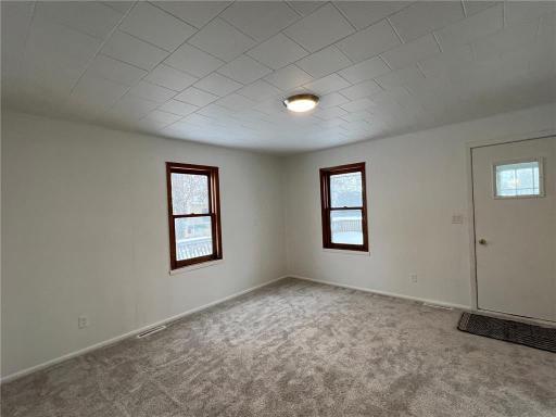 118 1st Street S, Mentor, MN 56736