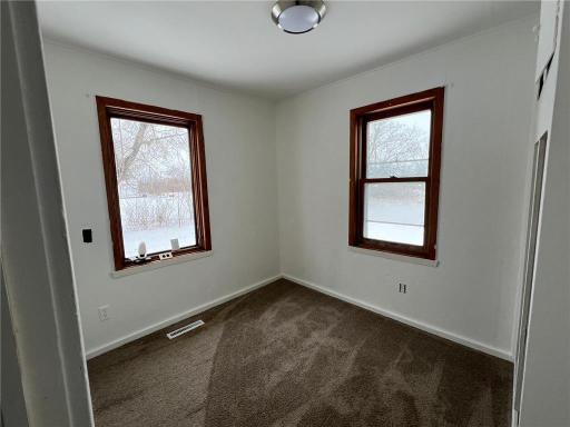 118 1st Street S, Mentor, MN 56736