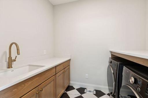 4003 Arbor Drive, Saint Paul, MN 55129