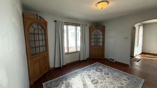 209 N 10th Street, Montevideo, MN 56265