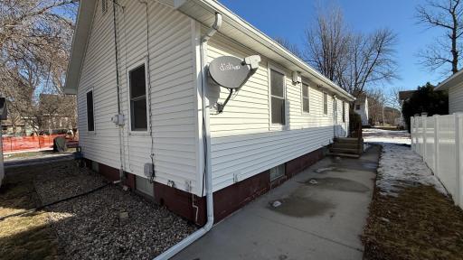 209 N 10th Street, Montevideo, MN 56265