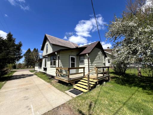 20 S Main Street, Mcgregor, MN 55760