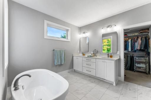 1855 Concordia Street, Wayzata, MN 55391