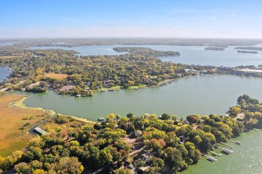 Aerial waterfront - Summer view - Lake Minnetonka