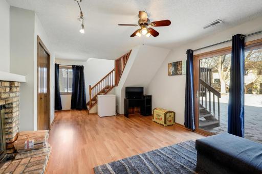 8525 Maplebrook Parkway N, Minneapolis, MN 55445