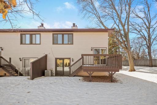 8525 Maplebrook Parkway N, Minneapolis, MN 55445