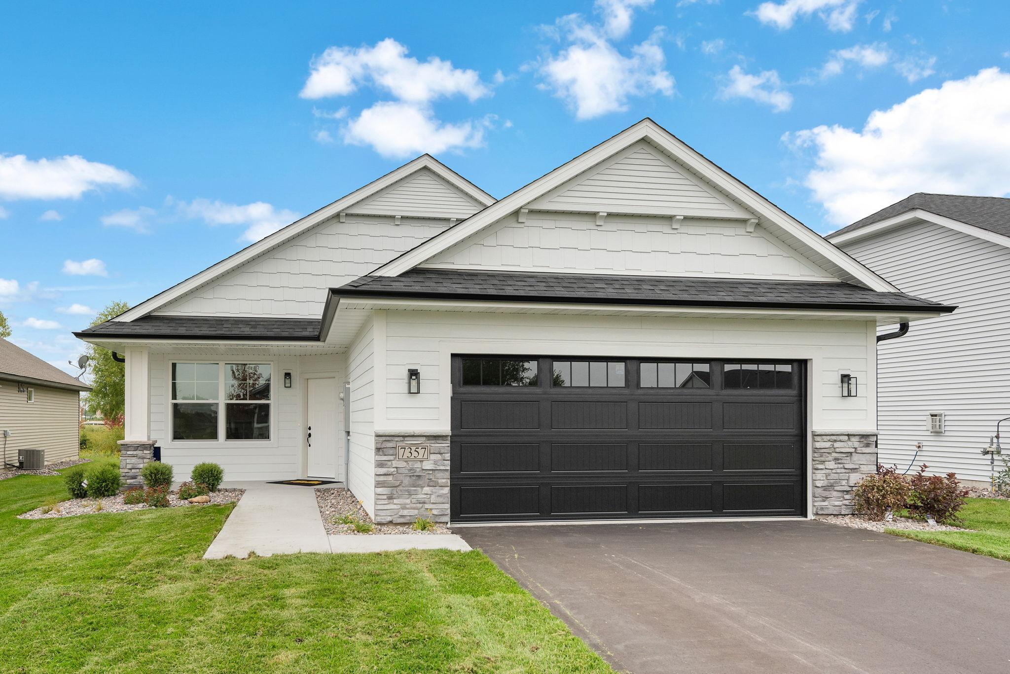 Model-7357 Kahl Circle