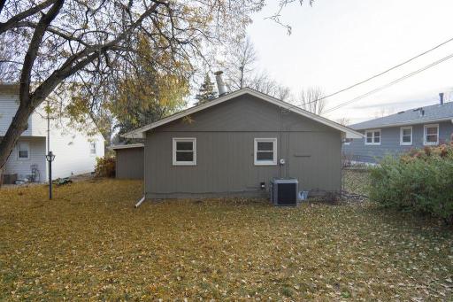 6418 Knoll Street N, Minneapolis, MN 55427