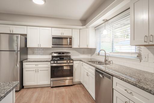 6418 Knoll Street N, Minneapolis, MN 55427
