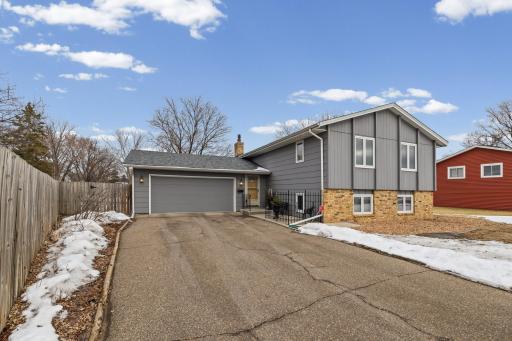 1112 67th Avenue N, Minneapolis, MN 55430