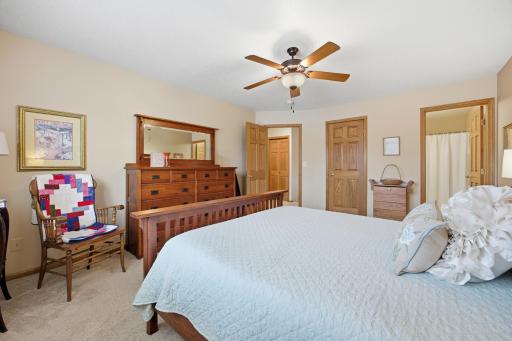 3250 40 Avenue S, F, Fargo, ND 58104