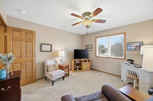 3250 40 Avenue S, F, Fargo, ND 58104