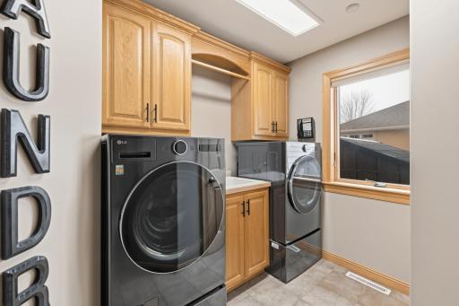 1827 7th Street E, West Fargo, ND 58078