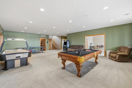 1827 7th Street E, West Fargo, ND 58078