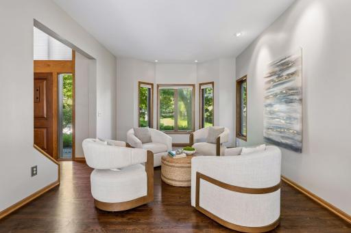 4325 Rosewood Lane N, Plymouth, MN 55442