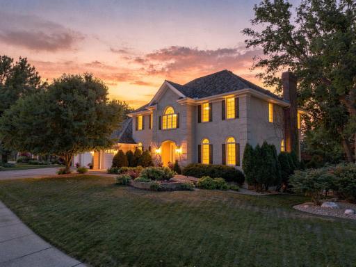 9486 Olympia Drive, Eden Prairie, MN 55347