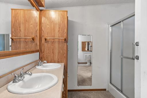 39052 Mica Avenue, North Branch, MN 55056