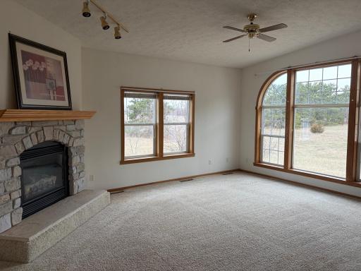 39052 Mica Avenue, North Branch, MN 55056