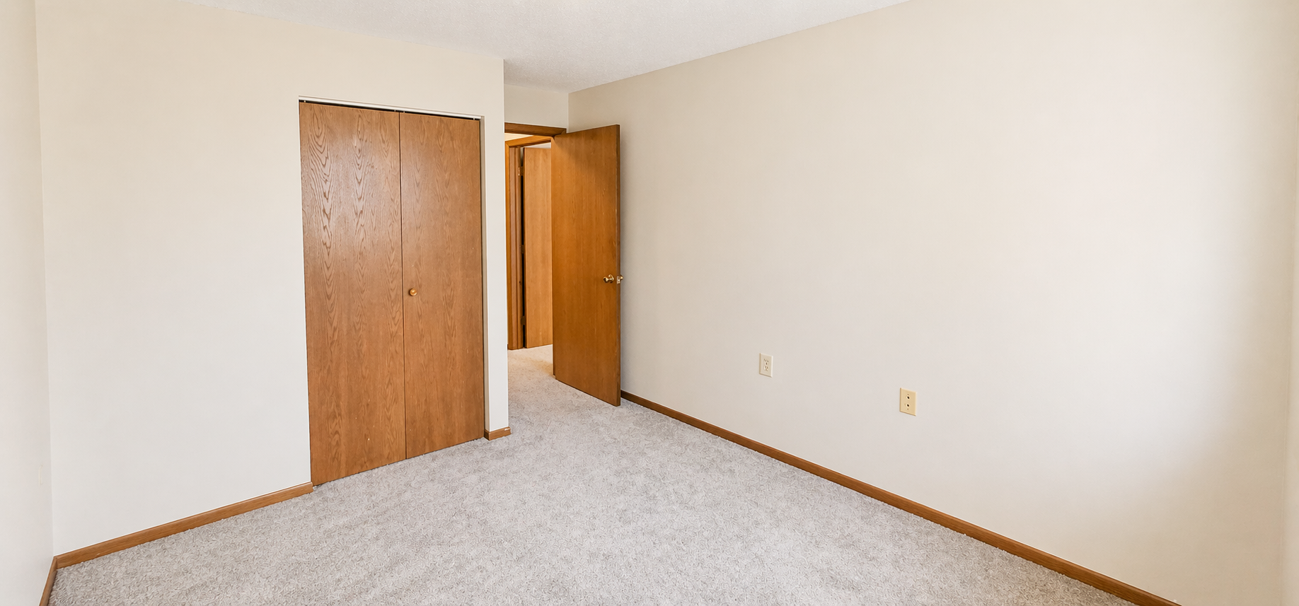 Green River #205 Bedroom 2.png