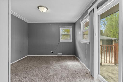 34-web-or-mls-5918 Admiral Ln-57.jpg
