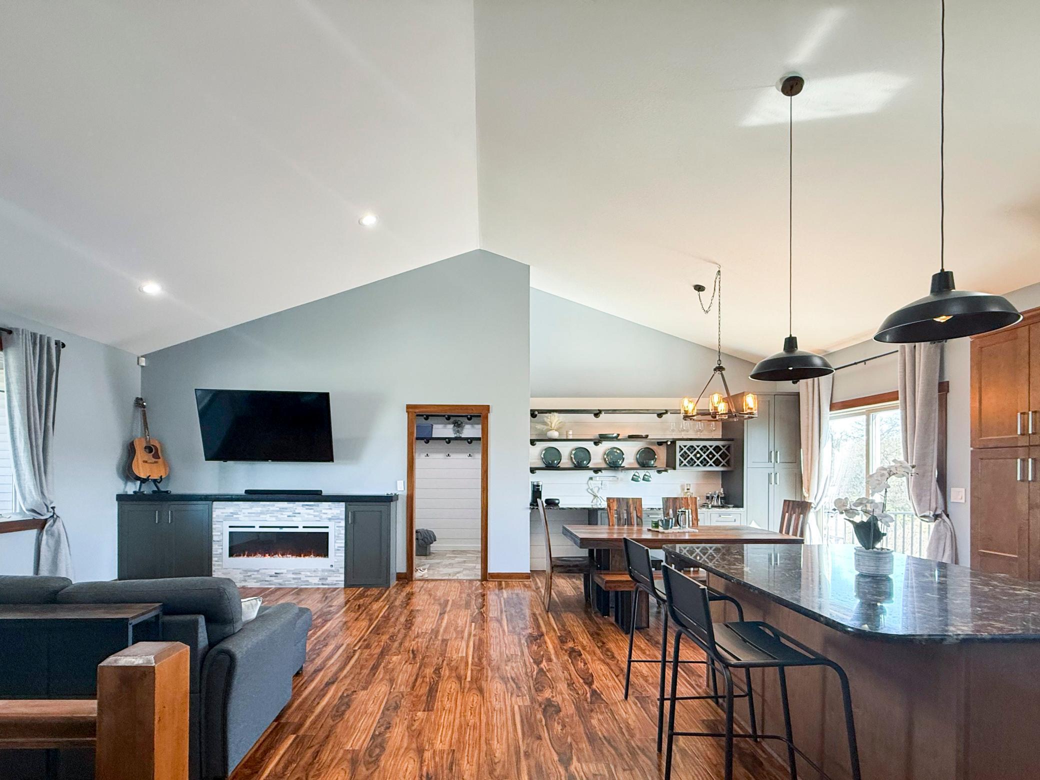 03. Sandra-Reid-Realtor-Remax-Results.jpg