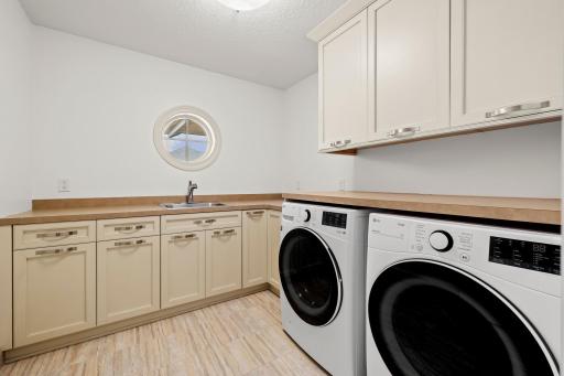 Upper-level laundry