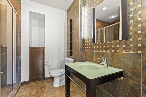 Lower level 3/4 bath