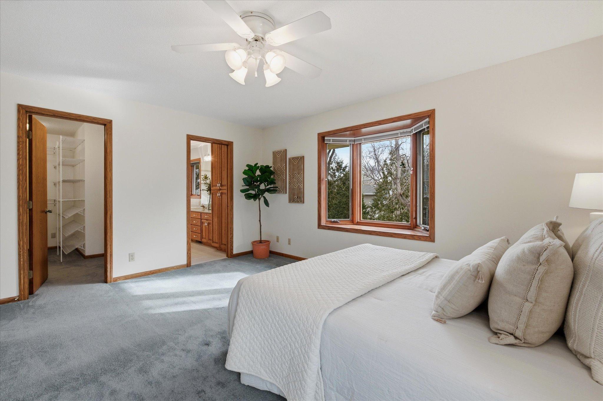 Owner's Bedroom suite - Main Floor