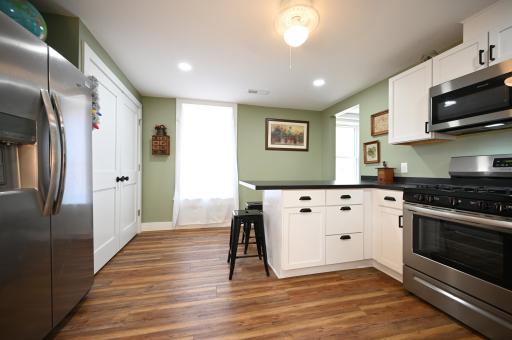 124 Holmes Street S, Shakopee, MN 55379