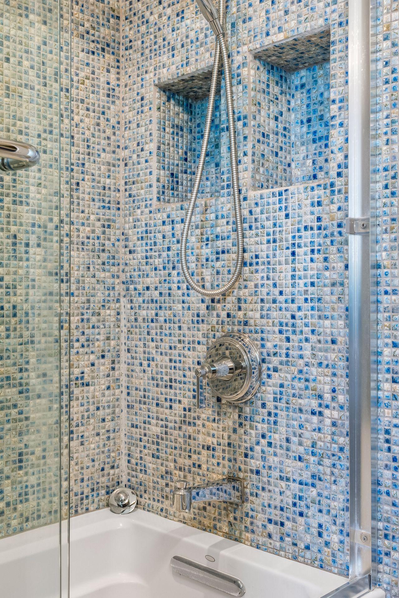 525 Burlington Road, Saint Paul, MN 55119