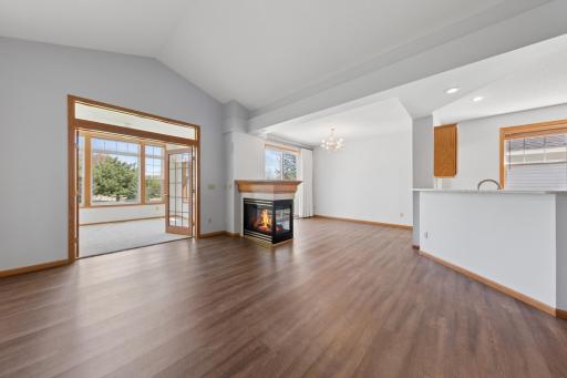 15130 Dutchman Way, Saint Paul, MN 55124