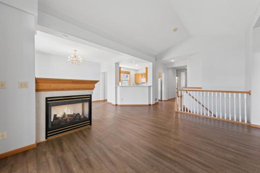 15130 Dutchman Way, Saint Paul, MN 55124