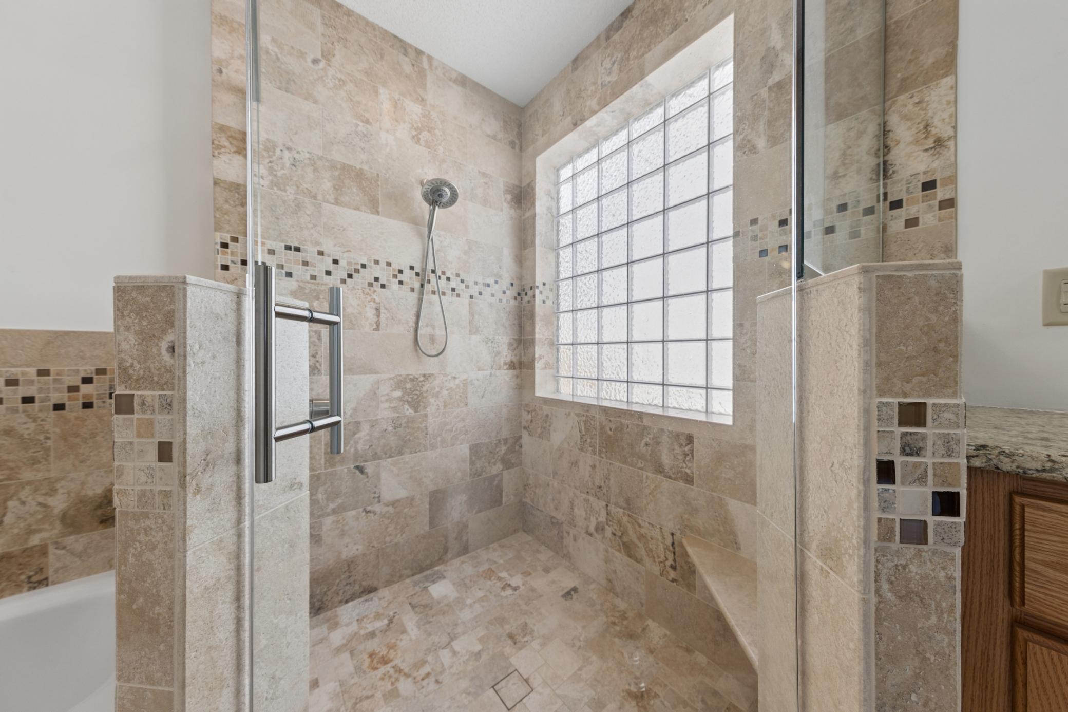 Deluxe primary bath shower