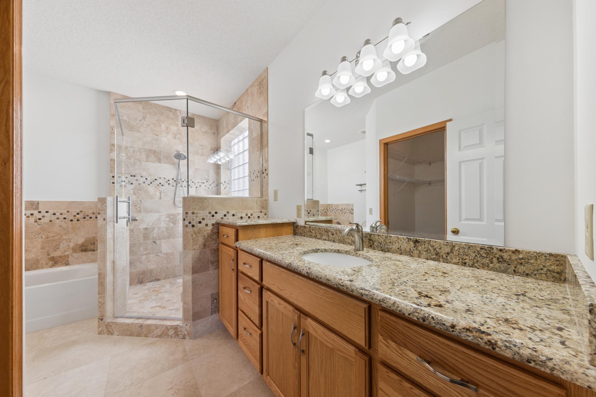 Main floor guest bath