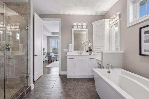 1970 Paris Avenue N, Stillwater, MN 55082
