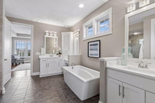 1970 Paris Avenue N, Stillwater, MN 55082