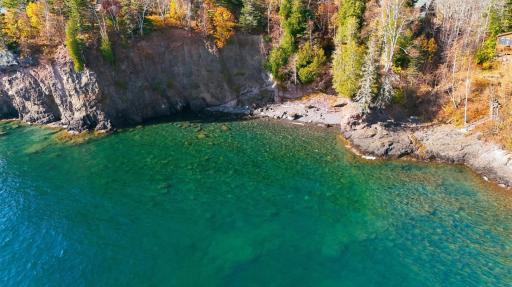 2472 Cliff View Circle, Two Harbors, MN 55616