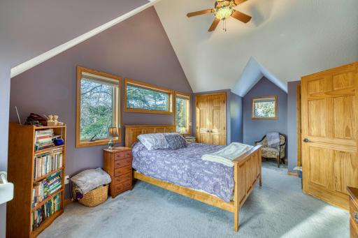 2472 Cliff View Circle, Two Harbors, MN 55616
