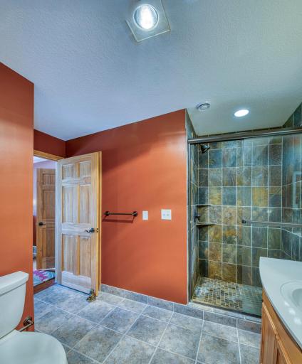 2472 Cliff View Circle, Two Harbors, MN 55616