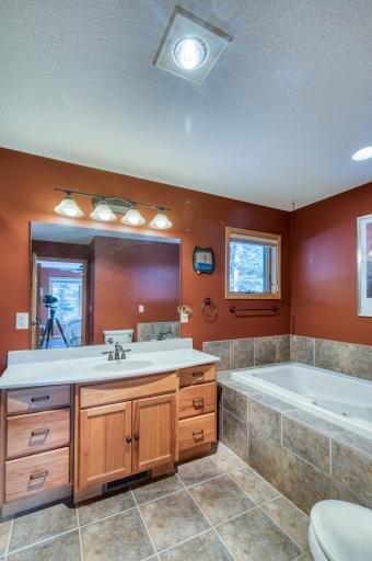 2472 Cliff View Circle, Two Harbors, MN 55616