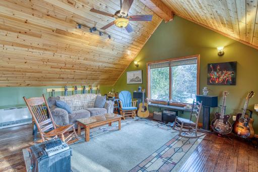 2472 Cliff View Circle, Two Harbors, MN 55616