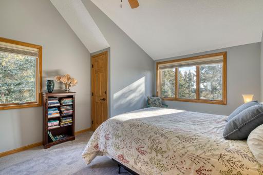 2472 Cliff View Circle, Two Harbors, MN 55616