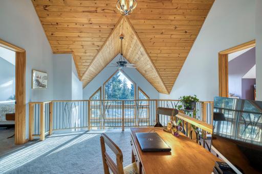 2472 Cliff View Circle, Two Harbors, MN 55616