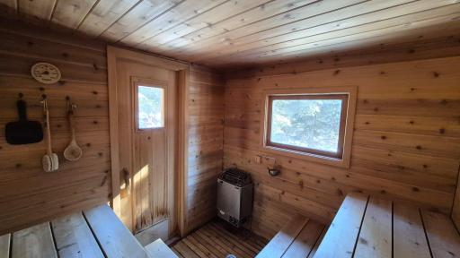 2472 Cliff View Circle, Two Harbors, MN 55616