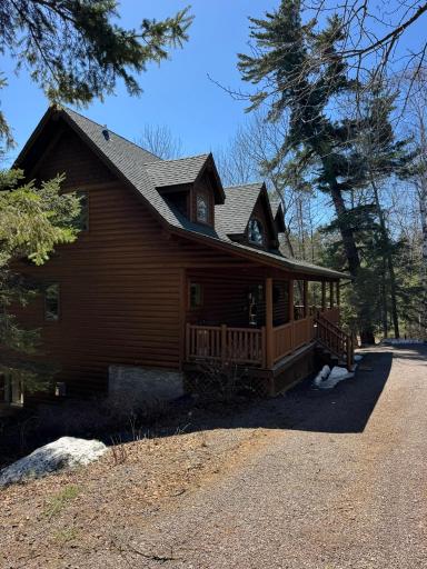 2472 Cliff View Circle, Two Harbors, MN 55616
