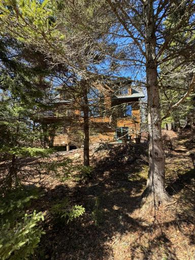 2472 Cliff View Circle, Two Harbors, MN 55616