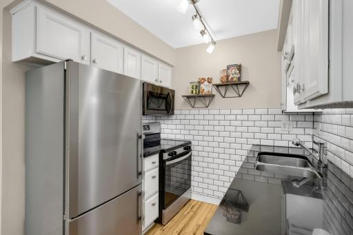 New range oven! Keep it maintenance free by storing Brasserie leftovers after dining across the street. Talk about convenience and time saving.