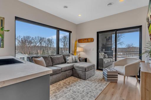 Upper level walk-out family room!