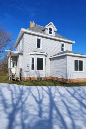 1106 Becker Avenue SW, 1, Willmar, MN 56201